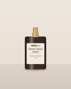 Brume Santal Ambré Vannucci, flacon vaporisateur sur fond clair