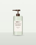 Shampoing Doux Quotidien Vannucci, flacon pompe sur fond clair