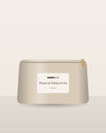 Trousse de Toilette en Lin Vannucci, trousse sur fond clair